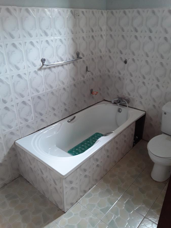 Bizay Hotel Sunyani Exteriör bild